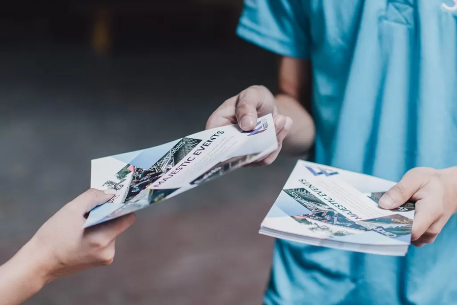 Brochure Distribution 01